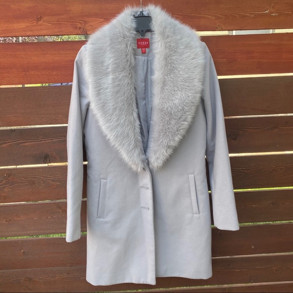 GUESS Light Gray 2-piece Coat 🧥 - Picture 2 of 8